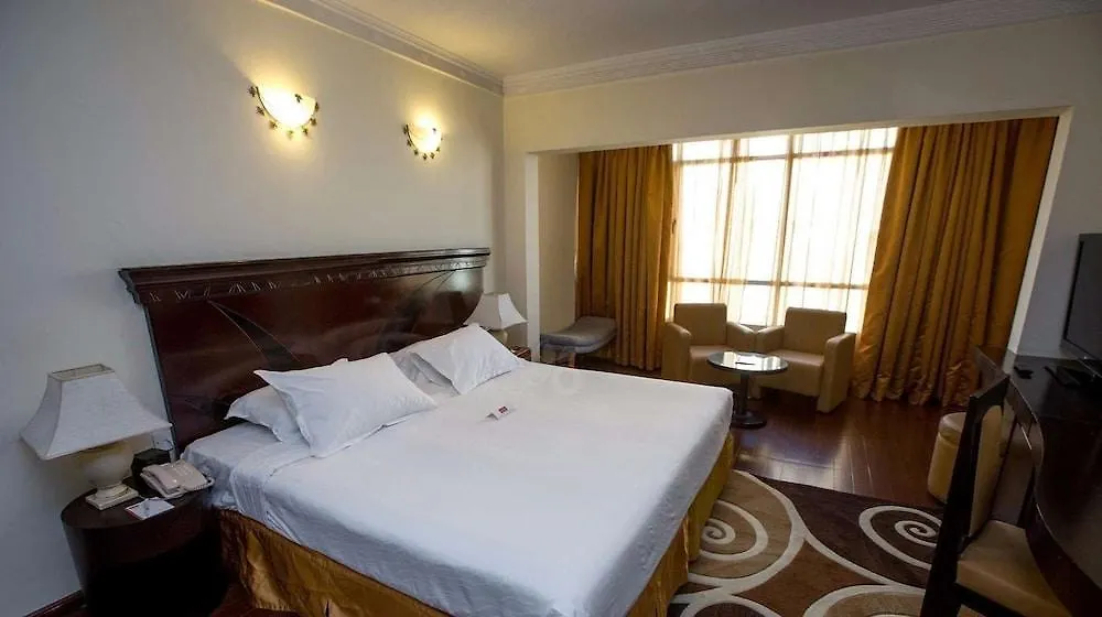 דובאי Al Jawhara Metro Hotel