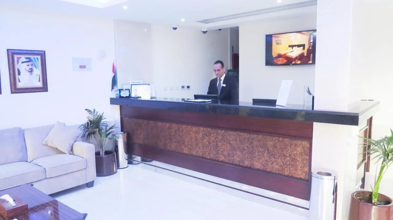 דובאי Al Jawhara Metro Hotel 2*,